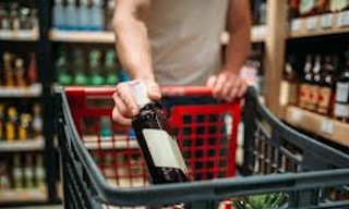 Получение лицензии на розничную продажу алкоголя в Холмске в октябре